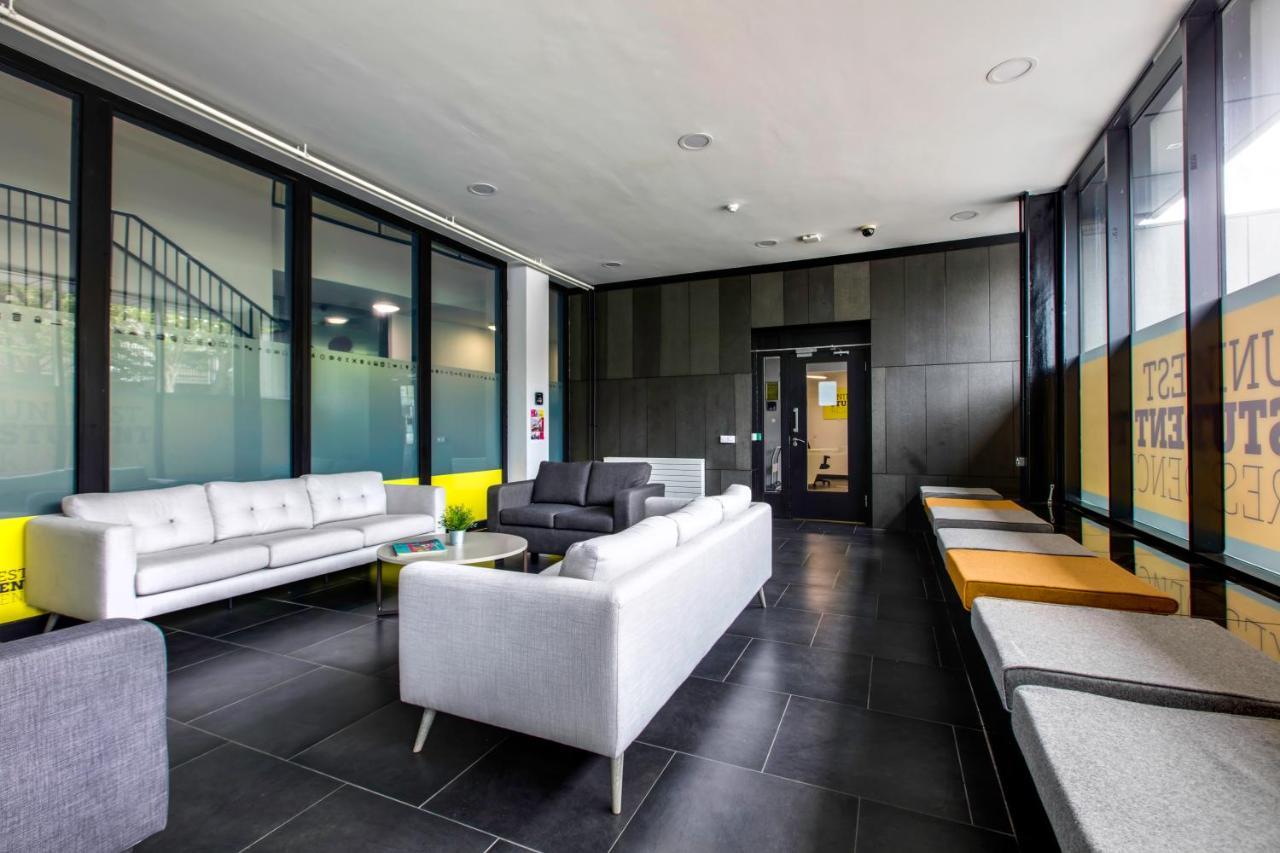 Yugo Explore - Broadstone Hall Dublin Exterior foto