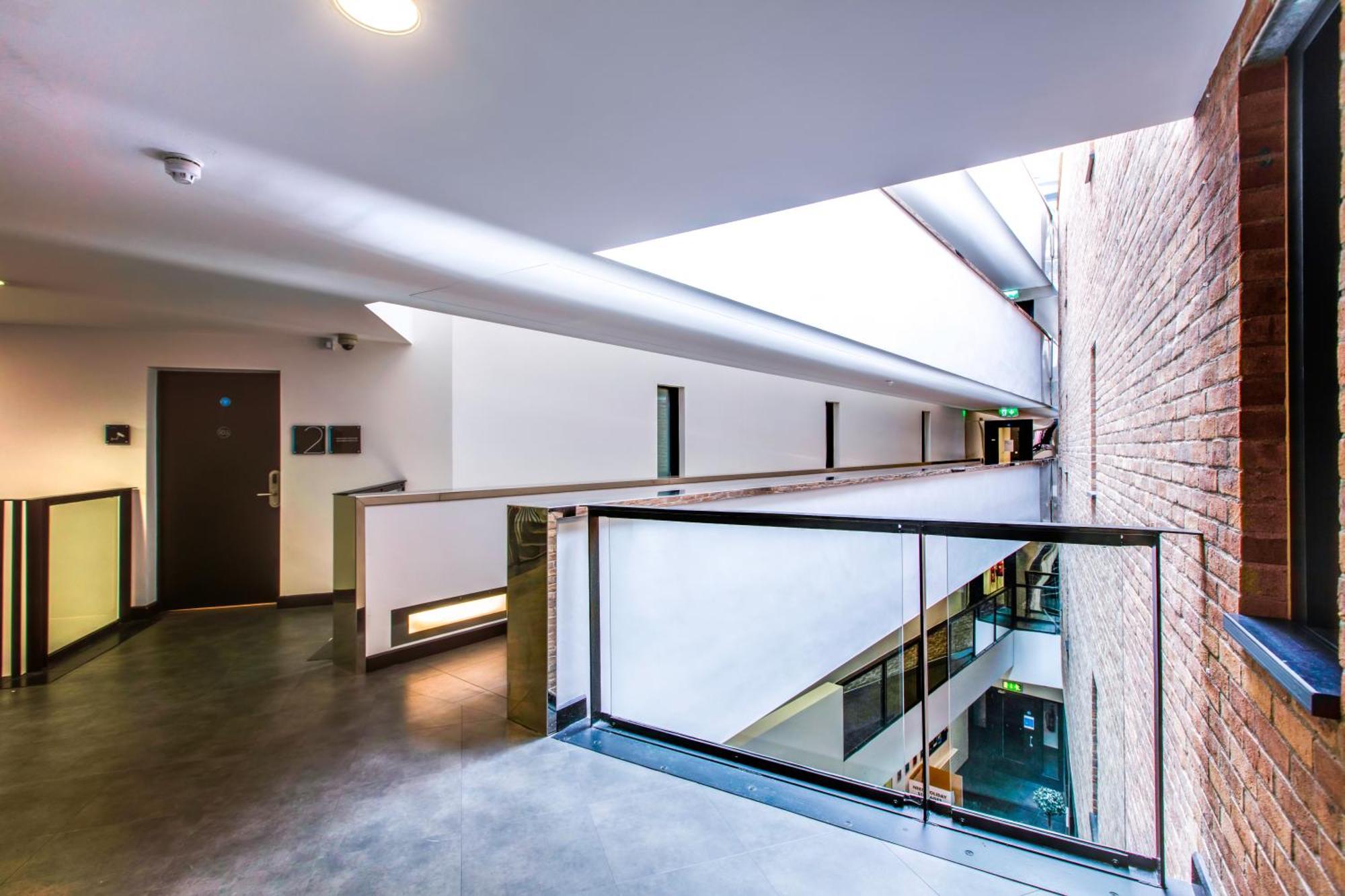 Yugo Explore - Broadstone Hall Dublin Exterior foto